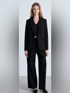 Mango Black Single-Button Notch-Lapel Blazer